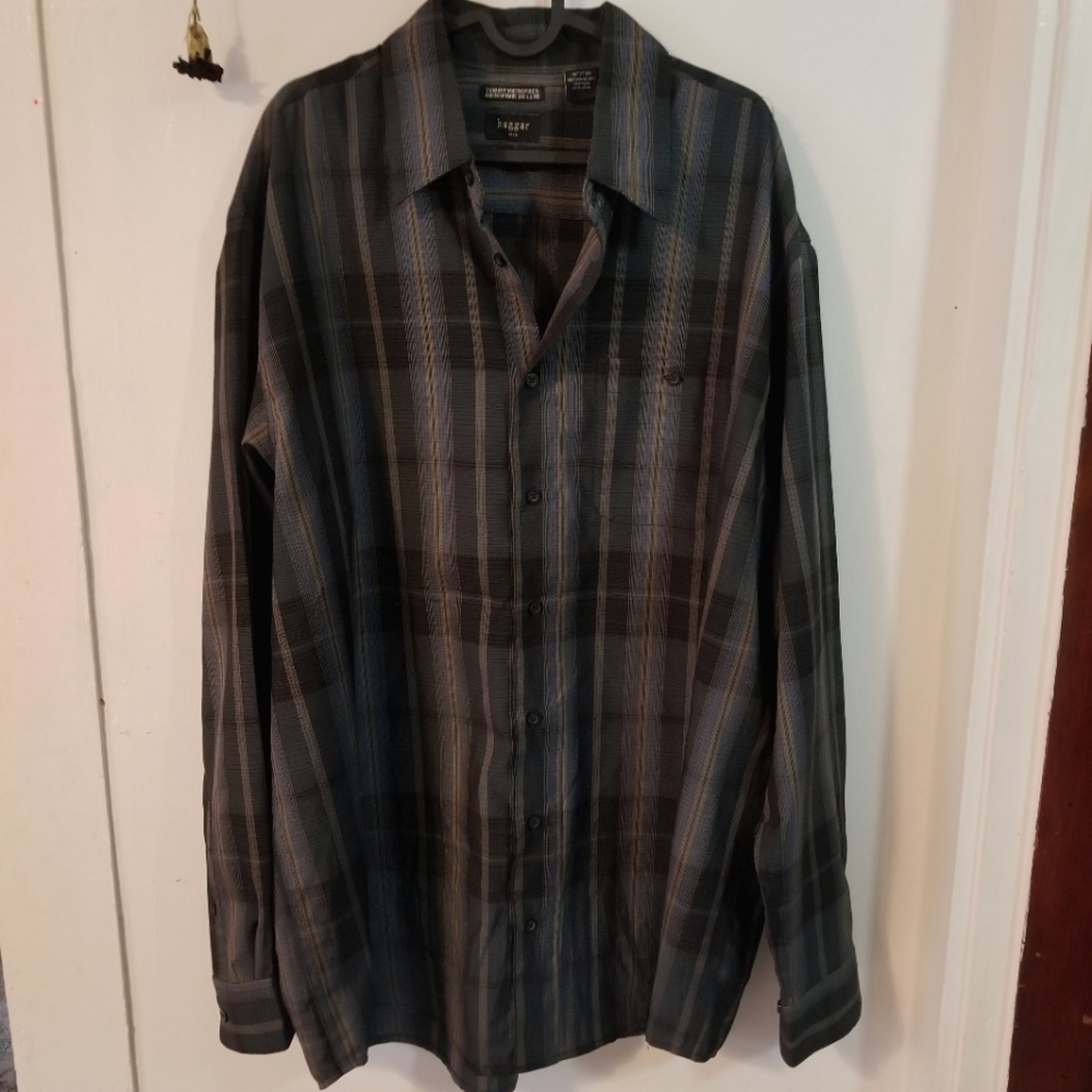 Haggar Plaid Luxury Long Sleeve Button Up - Picture 1 of 8